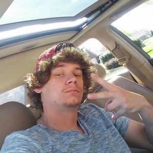 Meet your Posher, Joshua tyler